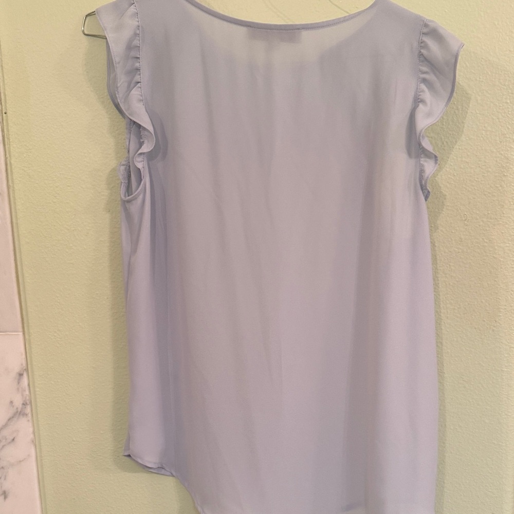 LOFT Soft Blue Button Detail Blouse Size Medium - Picture 7 of 8